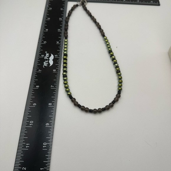 Green Hematite and Smoky Quartz Beaded Necklace - Picture 5 of 6